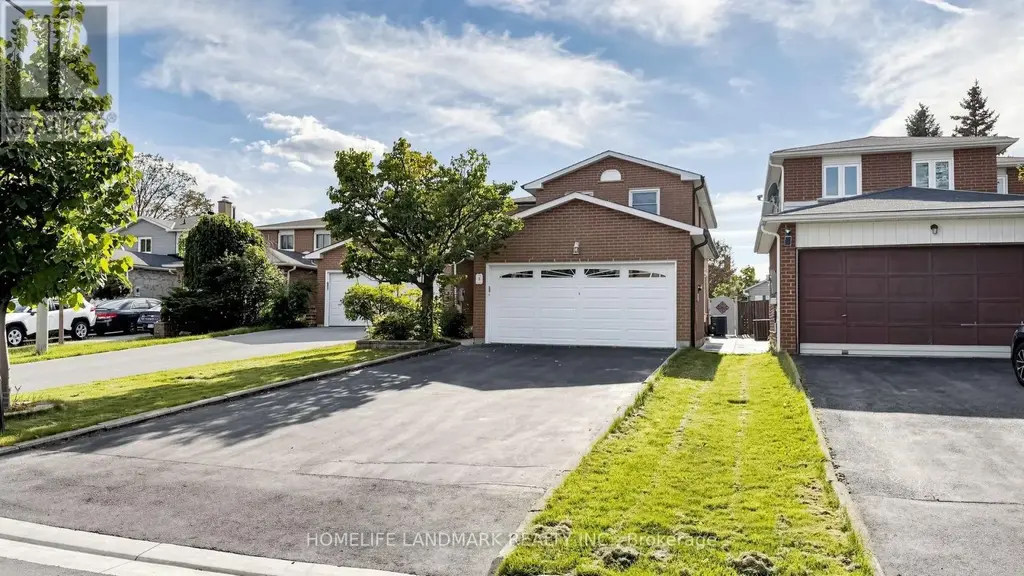 3 Montague Place, Toronto (Steeles)
