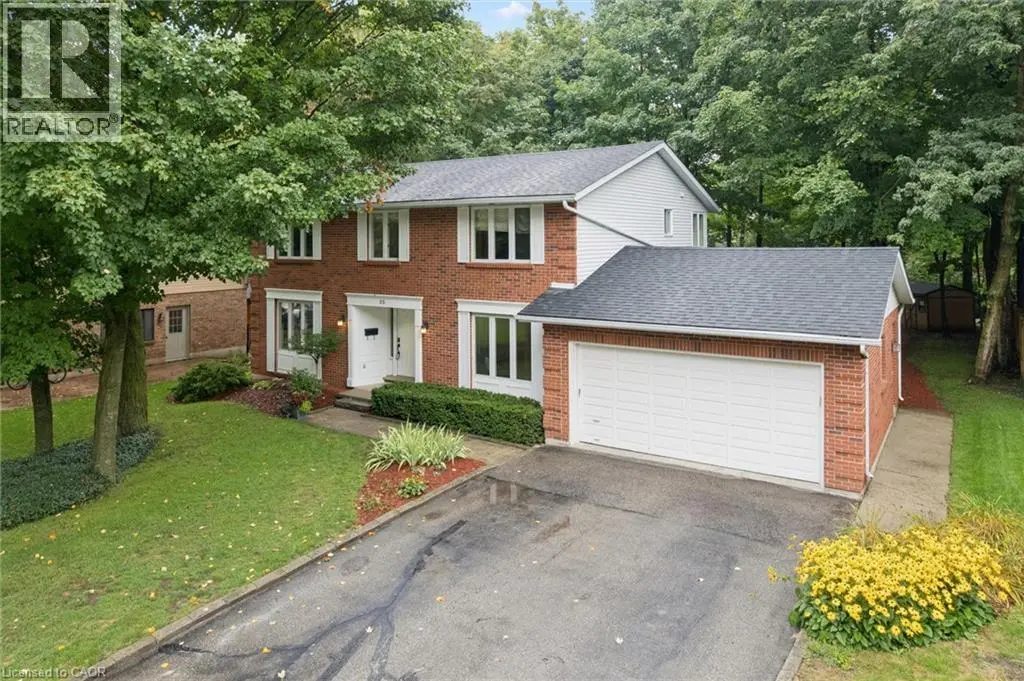 35 Pintail Drive, Elmira