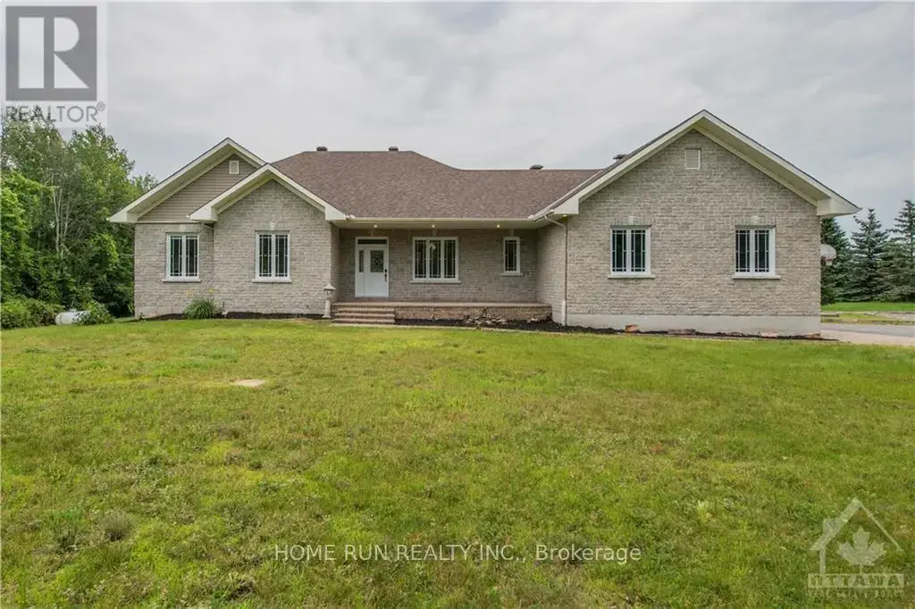 840 David Manchester Road, Ottawa