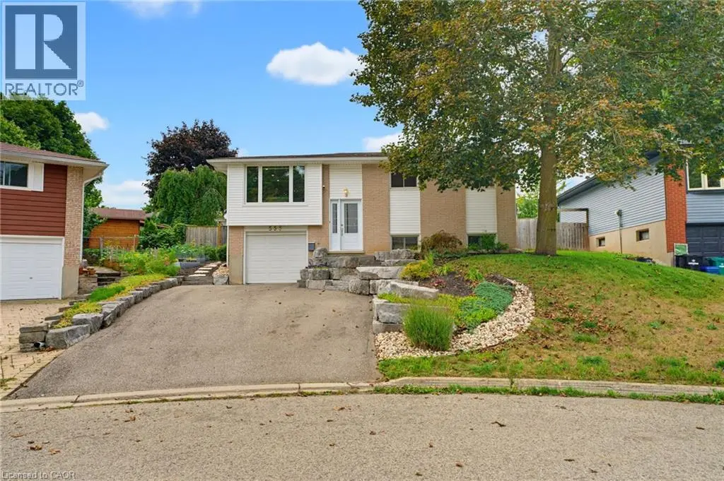 555 Elm Ridge Place, Waterloo