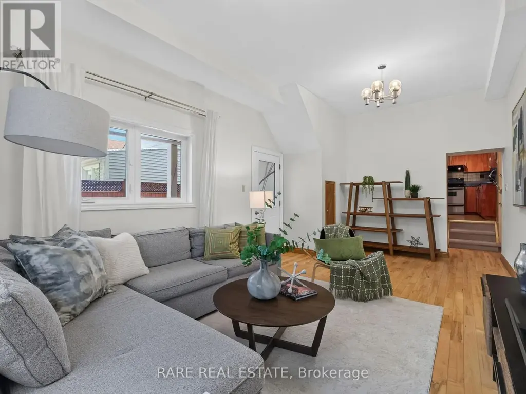 12 Kentroyal Drive, Toronto (Humber Heights)