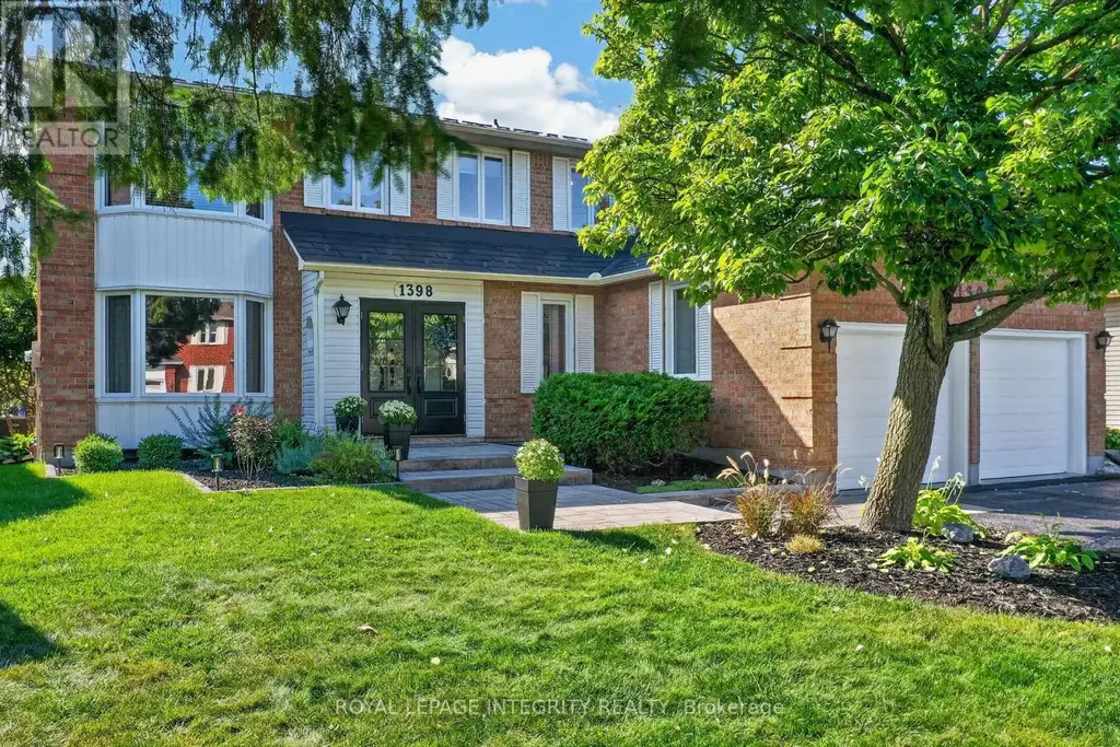1398 Hayes Street, Ottawa