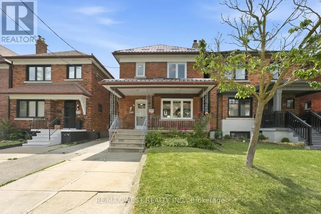 280 Westmount Avenue, Toronto (Oakwood Village)