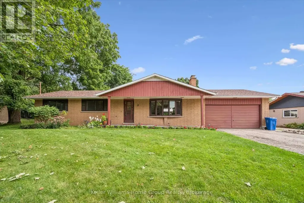 5 Cuthbert Street, Centre Wellington (Elora/Salem)