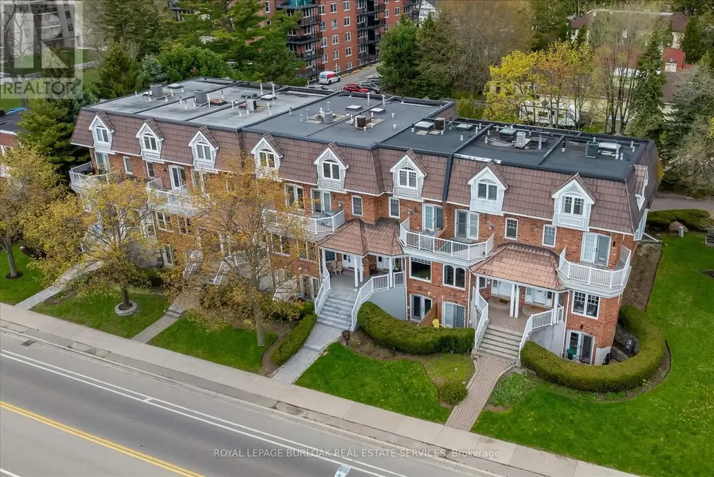 1389 Lakeshore Road, Burlington (Brant)