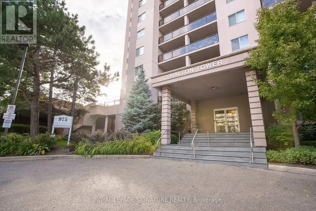 1608 - 975 Warwick Court, Burlington (LaSalle)
