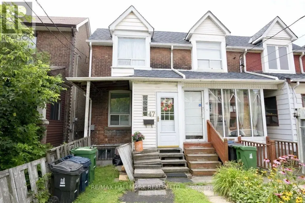 47 Dentonia Park Avenue, Toronto (Crescent Town)