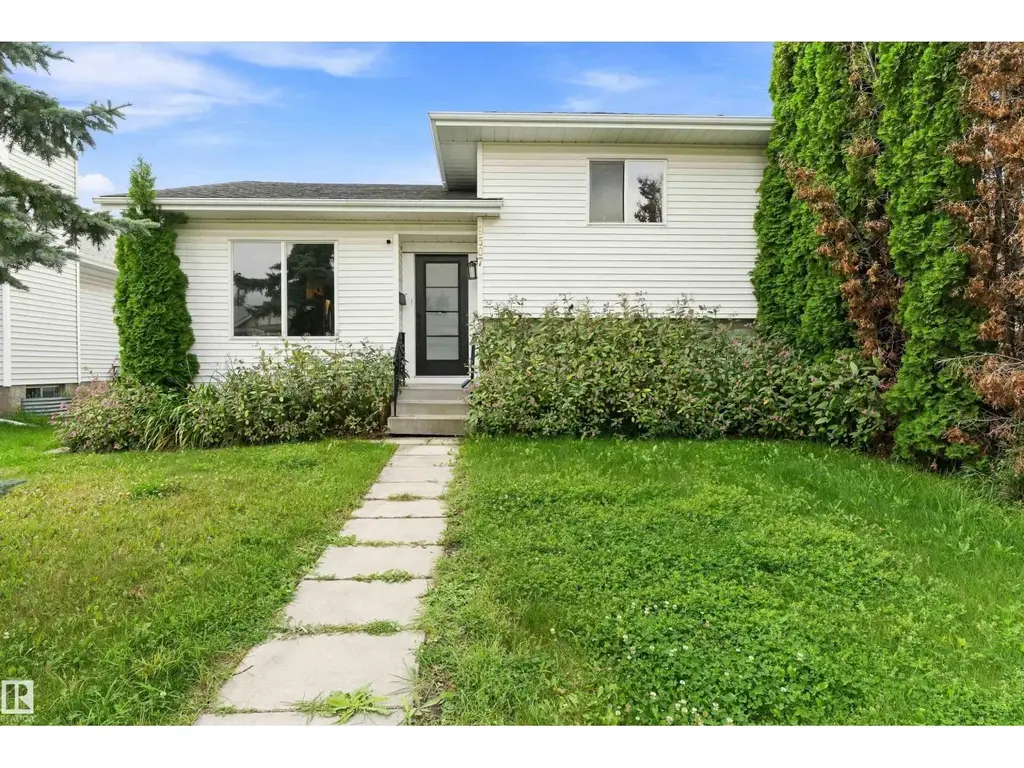 9507 170 Av Nw, Edmonton