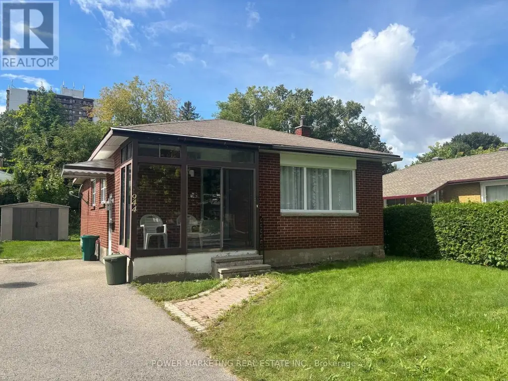 944 Eve Street, Ottawa