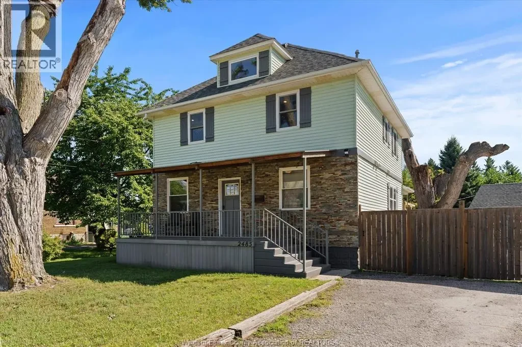 2485 Front Road, LaSalle