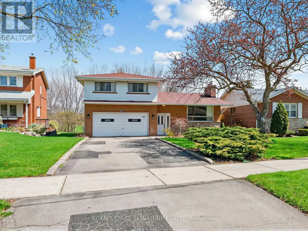 62 Dukinfield Crescent, Toronto (Parkwoods-Donalda)