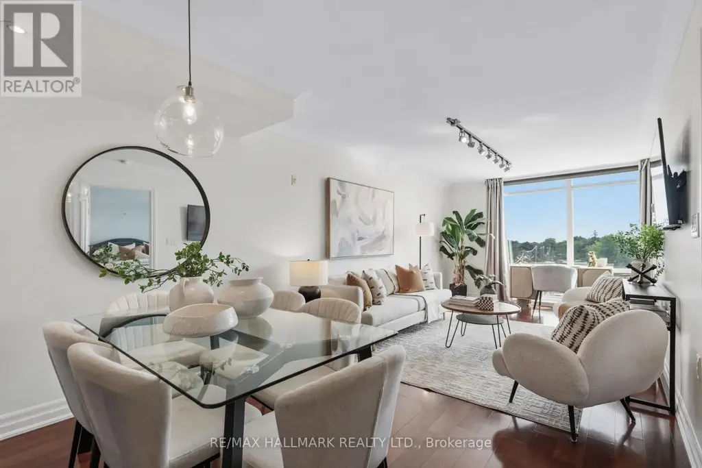 511 - 3840 Bathurst Street, Toronto (Clanton Park)
