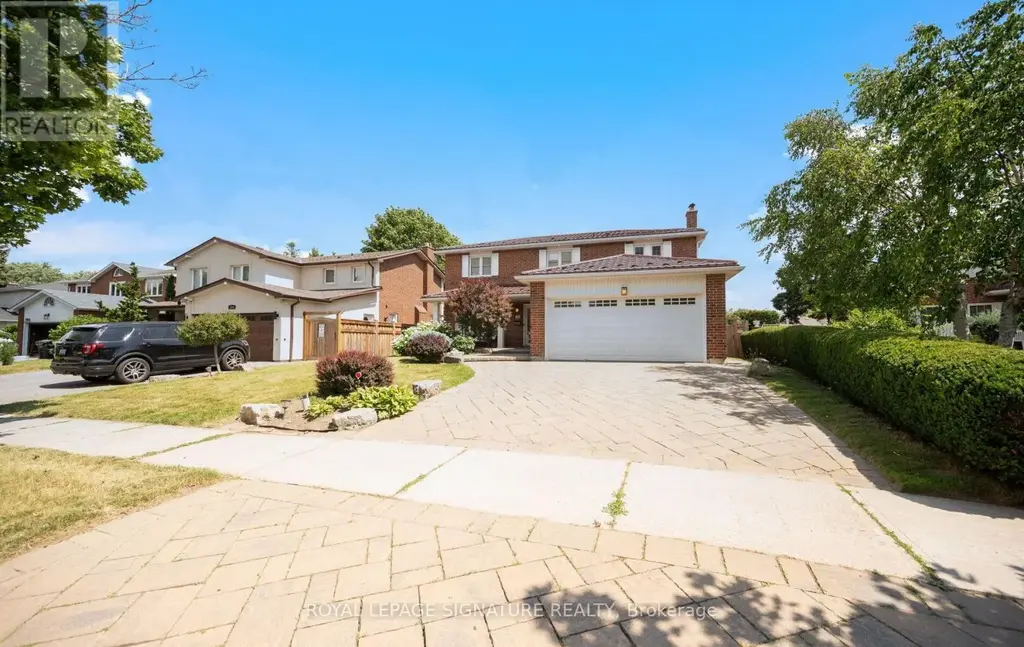 1892 Beechknoll Avenue, Mississauga (Rathwood)