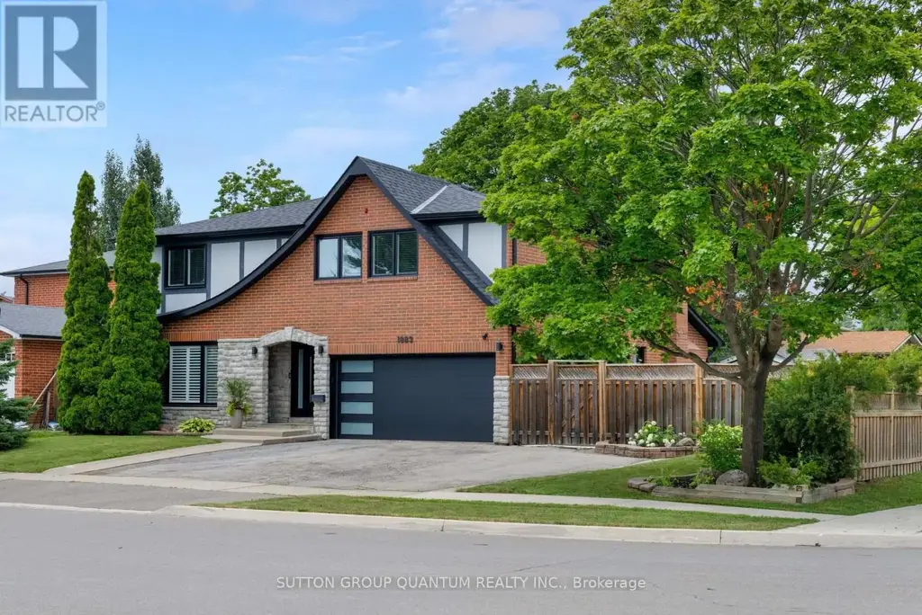 1883 Bough Beeches Boulevard, Mississauga (Rathwood)