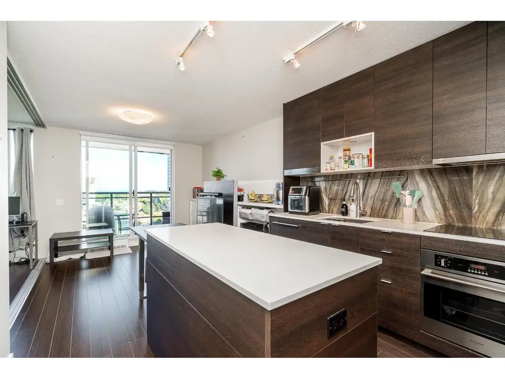2608 13398 104 Avenue, Surrey