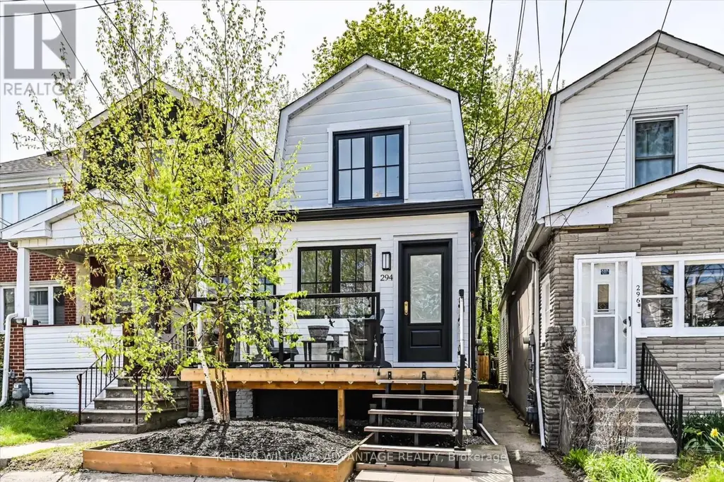 294 Cedarvale Avenue, Toronto (Woodbine-Lumsden)