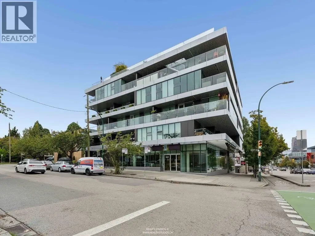 304 1819 W 5th Avenue, Vancouver