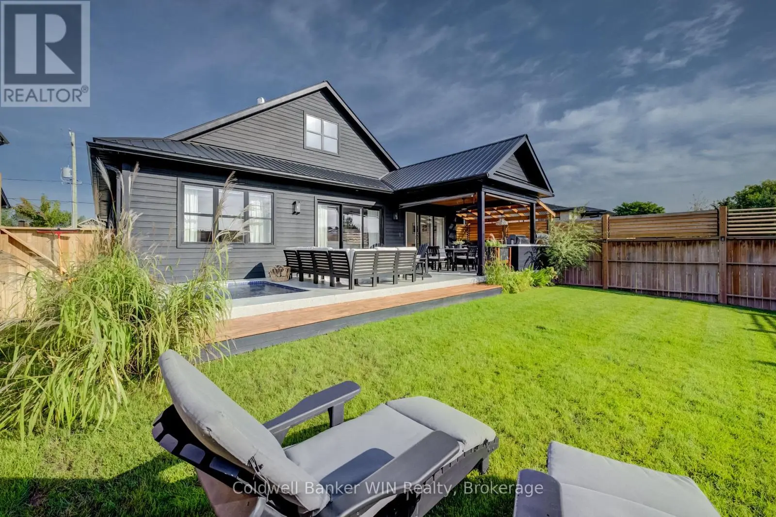 420 Wellington Street E, Wellington North (Mount Forest)