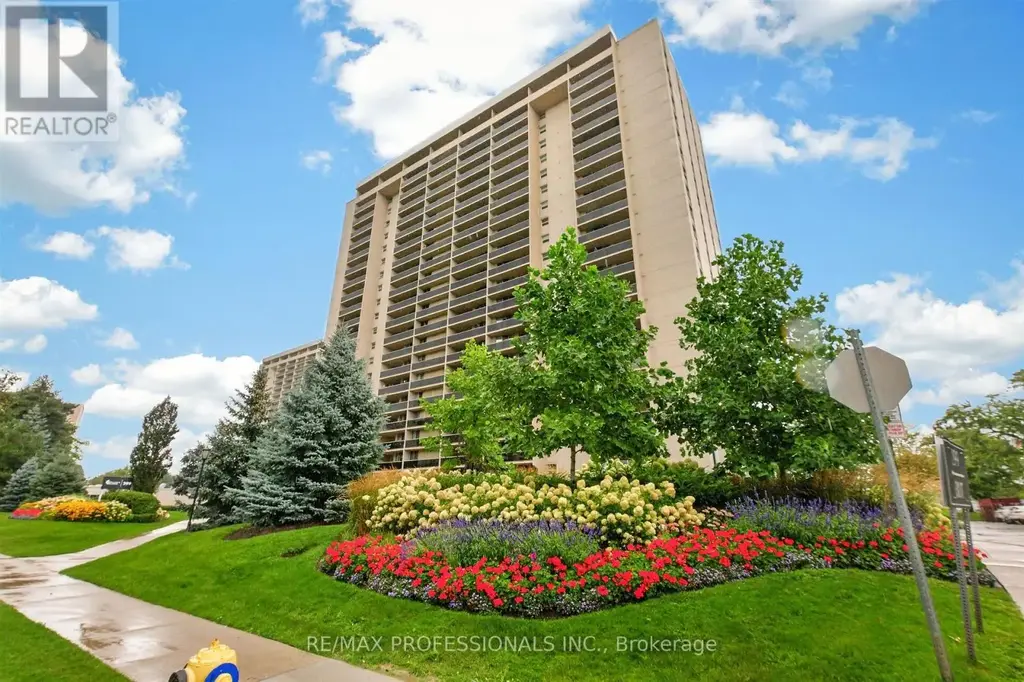 502 - 299 Mill Road, Toronto (Markland Wood)
