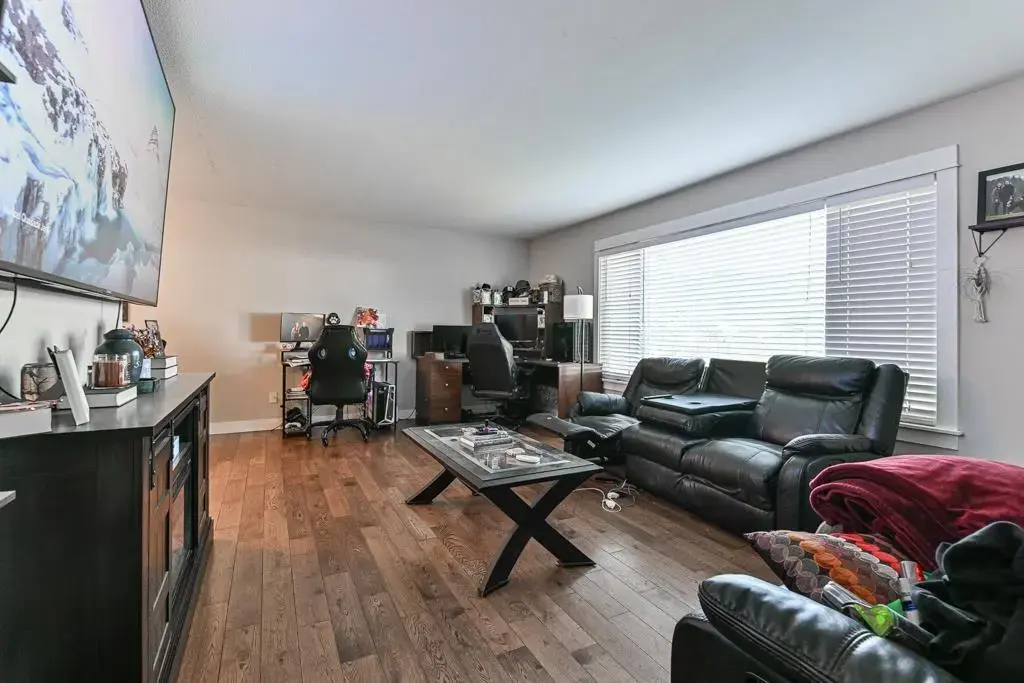 46512 Brice Road, Fairfield Island, Chilliwack