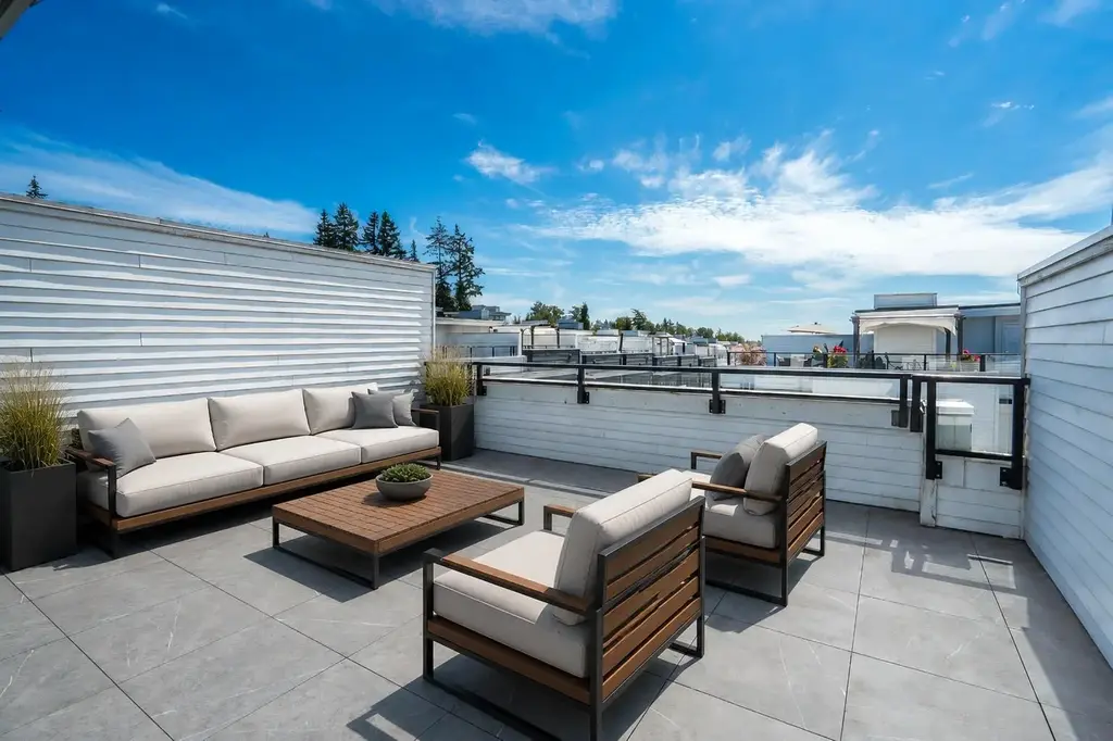 90 2280 163 Street, Surrey