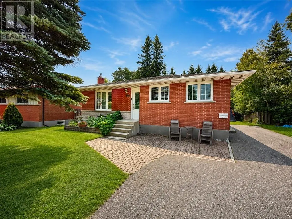 1287 Lillian Boulevard, Greater Sudbury