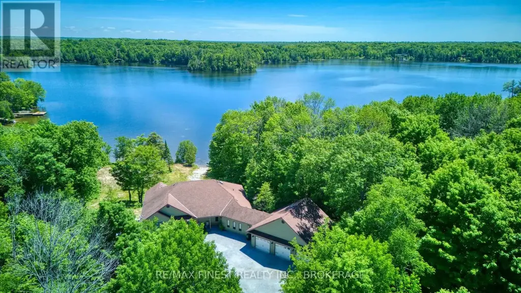 1252 Clement Road, Frontenac (Frontenac Centre)