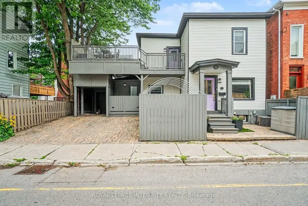 9 Holmwood Avenue, Ottawa