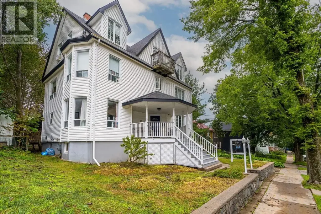 17 Tulip Street, Dartmouth