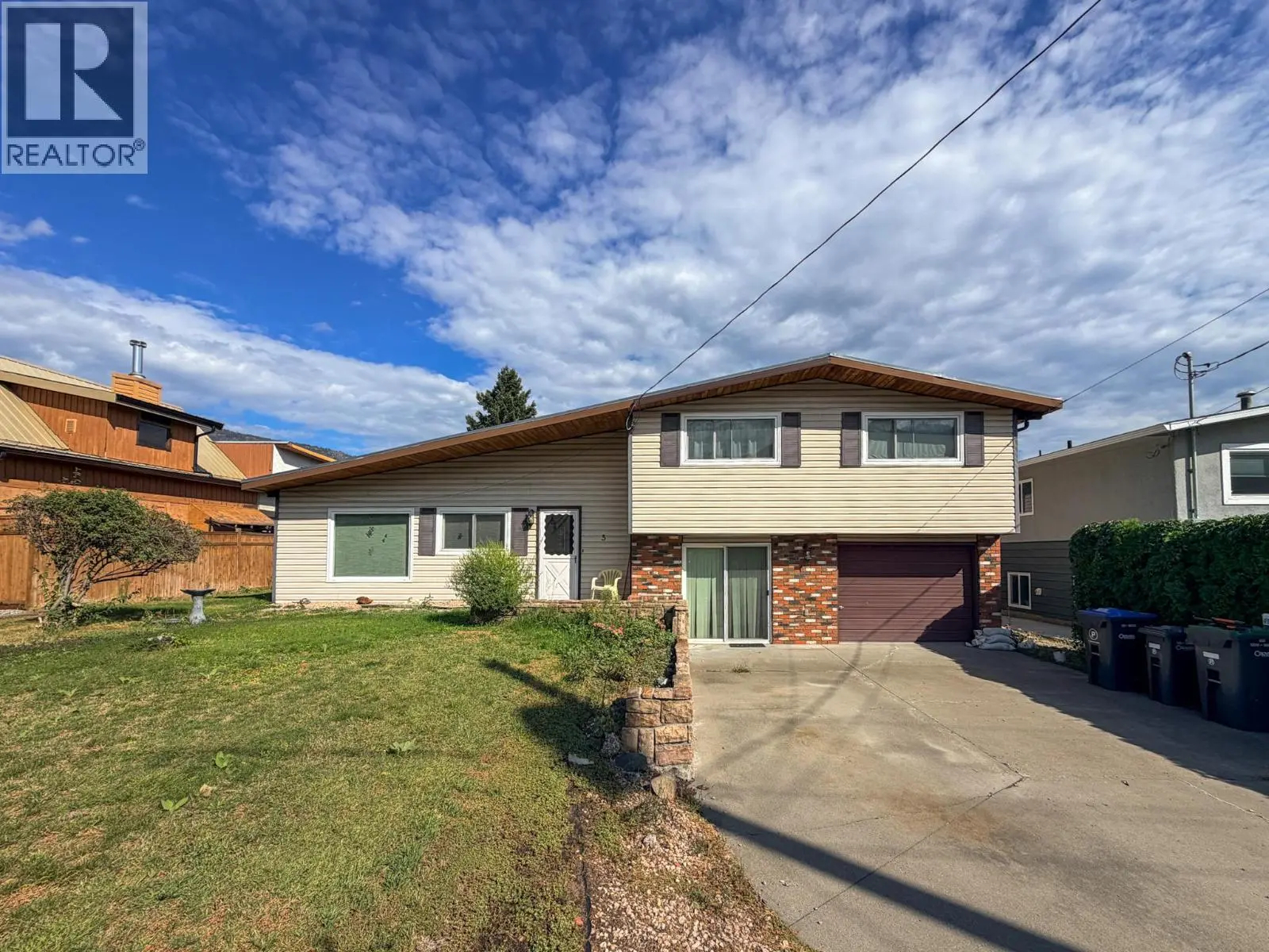 Photo of Listing #10400011
