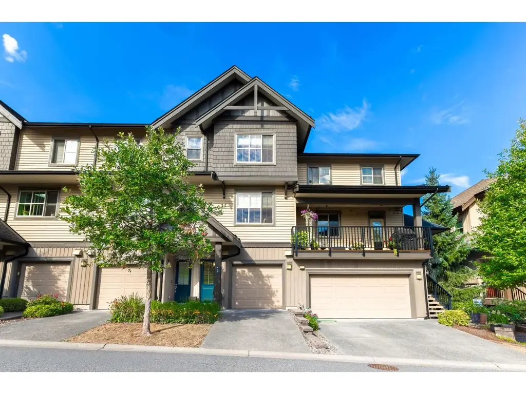 60 9525 204 Street, Langley