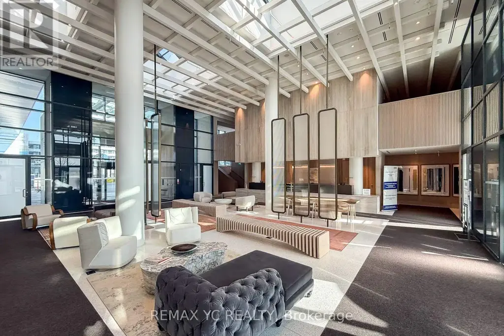 1817 - 195 Commerce Street, Vaughan (Vaughan Corporate Centre)