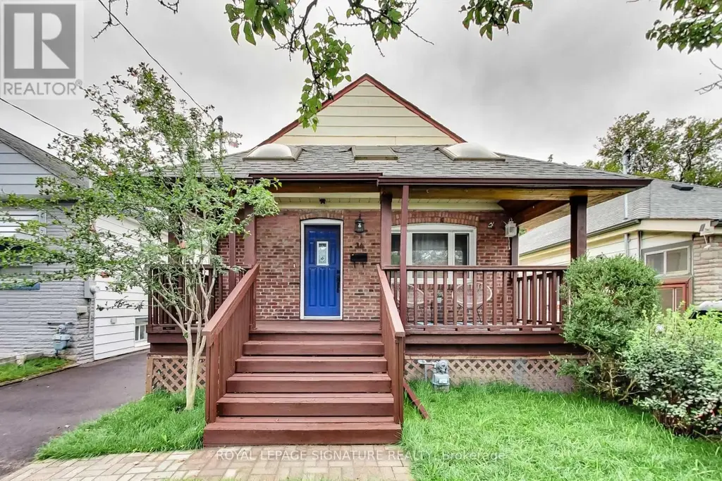 36 Criscoe Street, Toronto (Rockcliffe-Smythe)