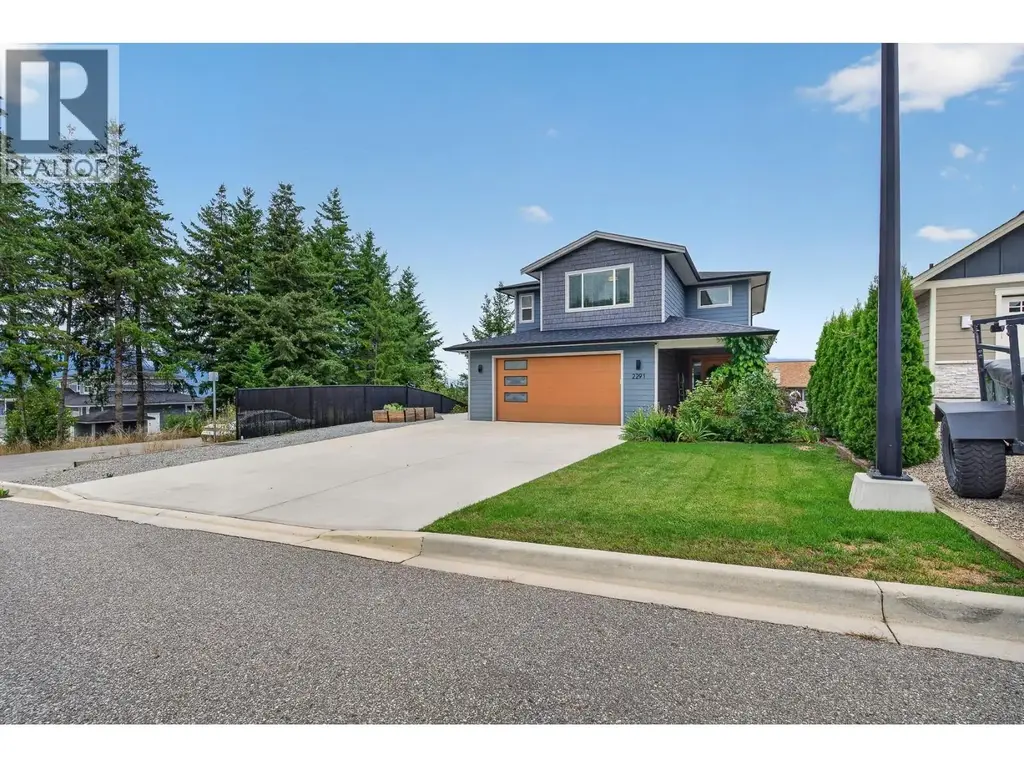 2291 4b Avenue Se, Salmon Arm
