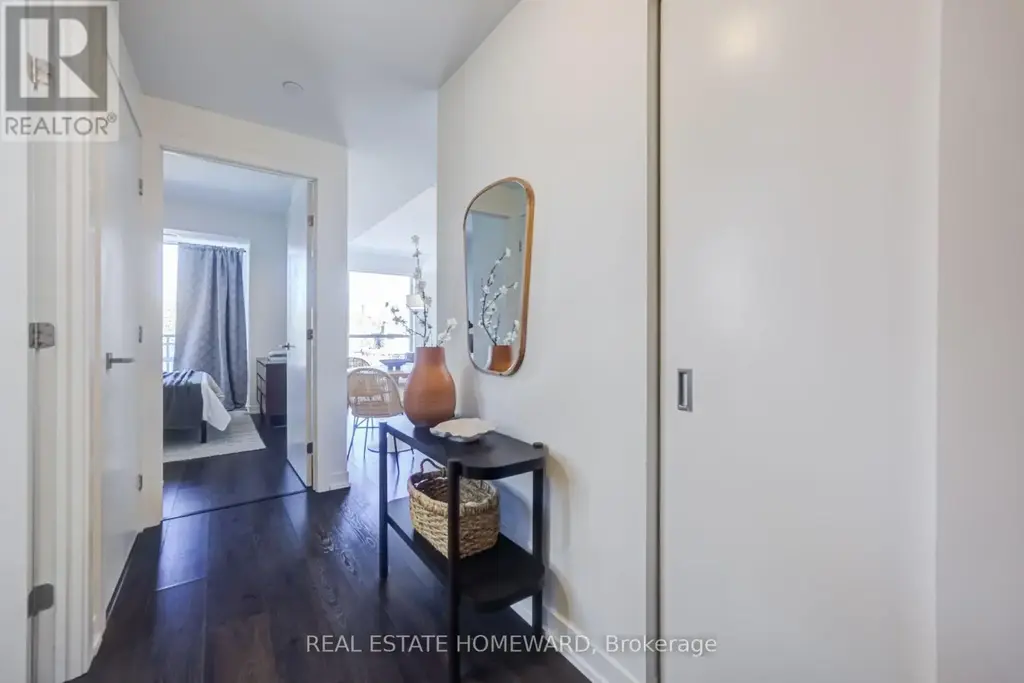 309 - 223 St Clair Avenue W, Toronto (Casa Loma)
