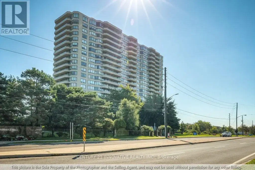 1286 - 1 Greystone Walk Drive, Toronto (Kennedy Park)