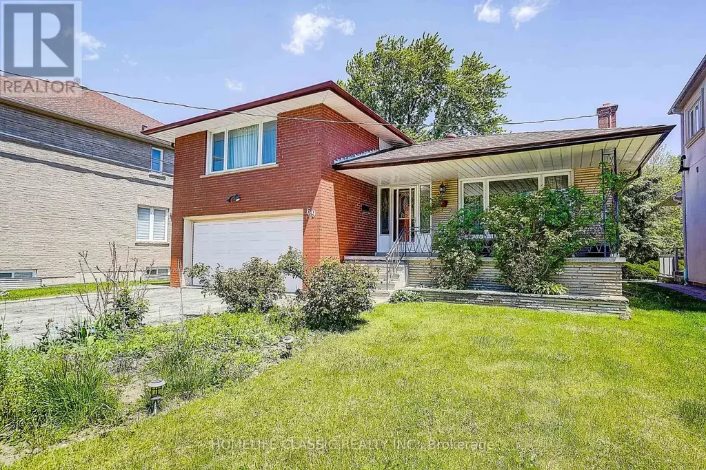 69 Elm Avenue, Richmond Hill (Langstaff)