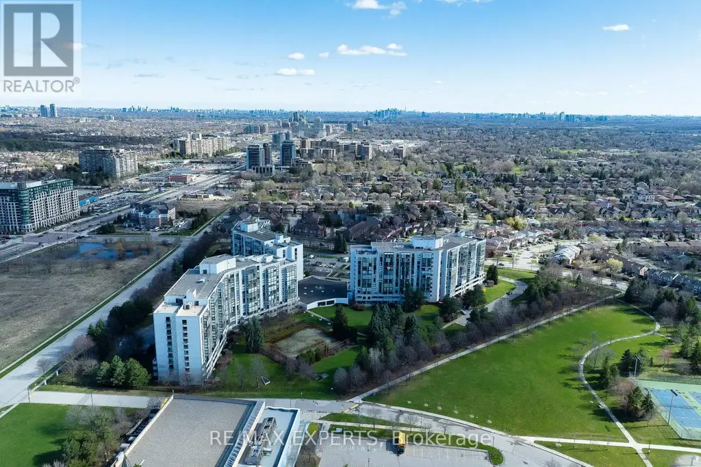 Ph01 - 30 Harding Boulevard W, Richmond Hill (North Richvale)