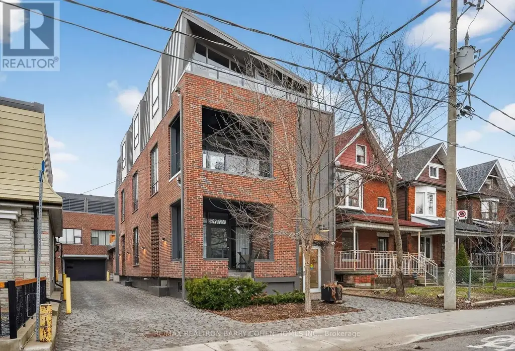 7 - 50 Bartlett Avenue, Toronto (Dovercourt-Wallace Emerson-Junction)