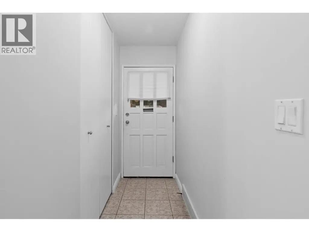 1660 Ufton Court Unit# 103, Kelowna