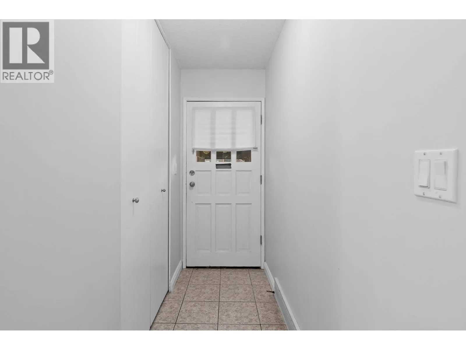 Photo of Listing #10400001