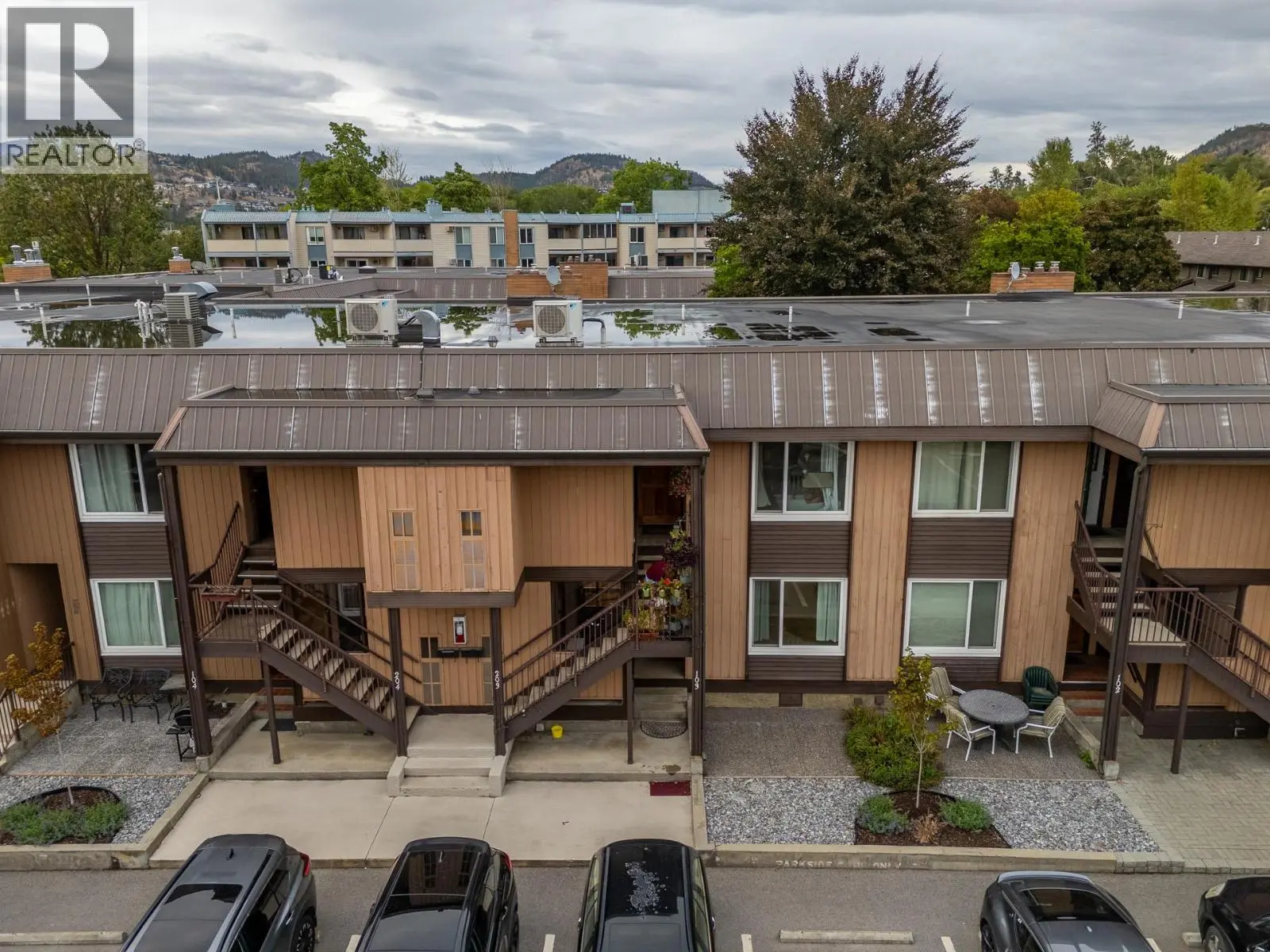 1660 Ufton Court Unit# 103. Kelowna, British Columbia