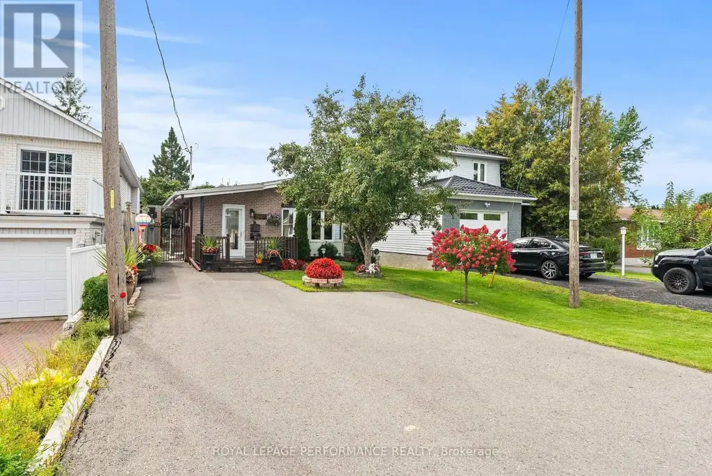 1988 Boyer Road, Ottawa