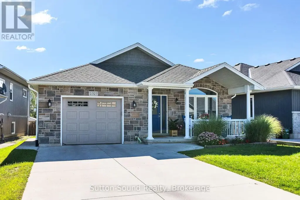 2327 10th Avenue E, Owen Sound