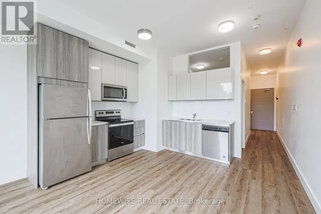 304 - 3020 Dundas Street W, Toronto (Junction Area)