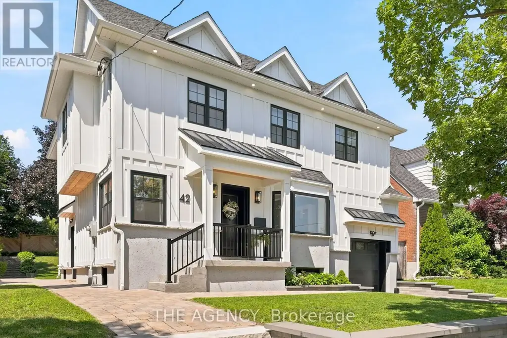 42 Berl Avenue, Toronto (Stonegate-Queensway)
