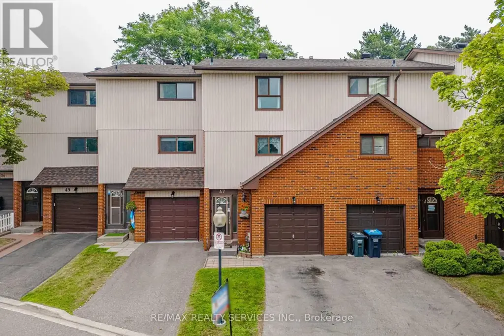 47 Dawson Crescent, Brampton (Brampton North)