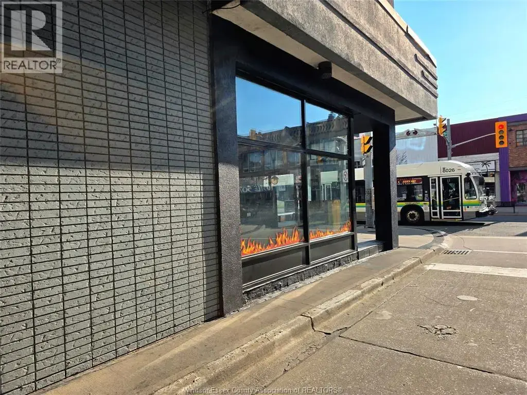530 Ouellette Avenue Unit# 1, Windsor