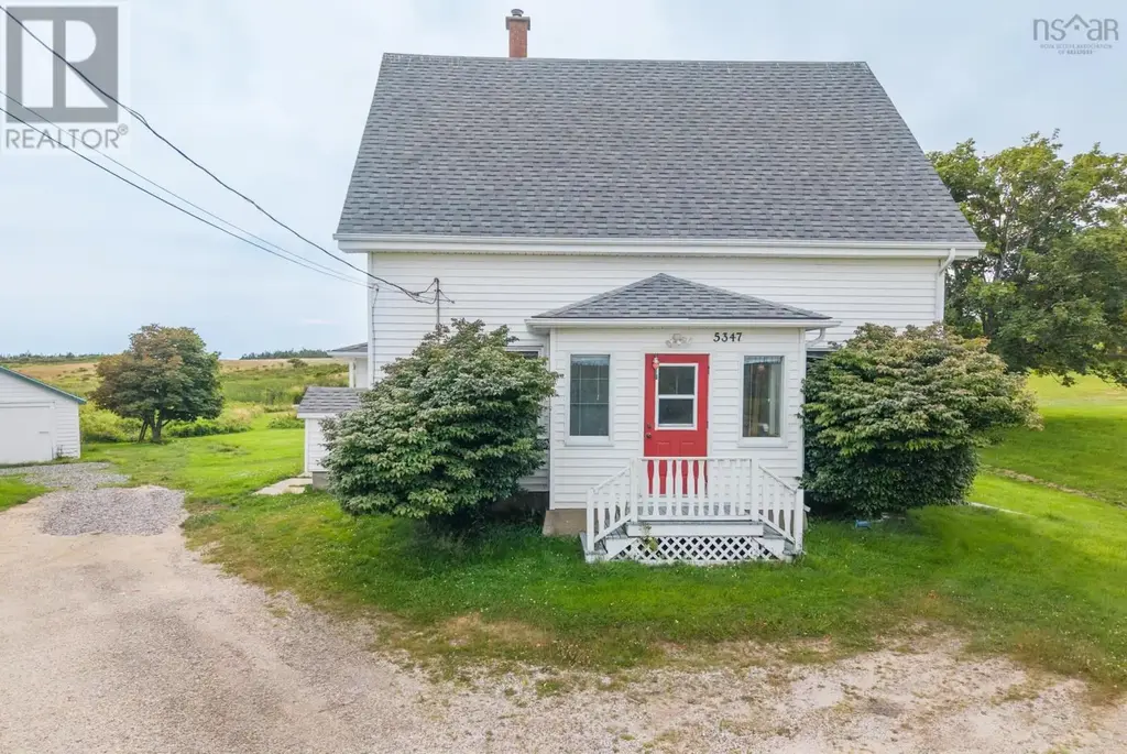 5347 Highway 1, Salmon River