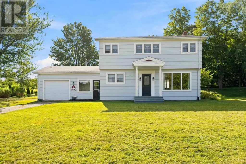 8724 Highway 221, Sheffield Mills